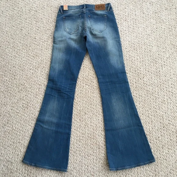 NWT Quiksilver Flare Jeans - Picture 2 of 8